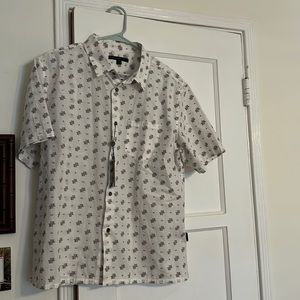 NWT John Varvatos Short Sleeve Men’s Dress Shirt
